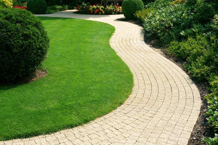 Gepflegte Gartenanlage